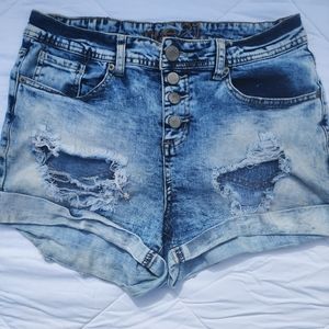 Rue 21 distressed denim shorts size 9/10
